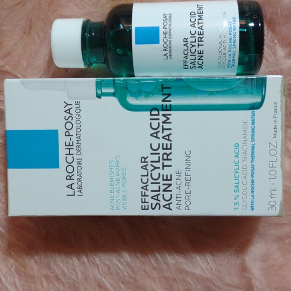 LA ROCHE POSAY EFFACLAR SALICYLIC ACID ACNE TREATMENT SERUM & CLEANSER - Picture 2 of 12